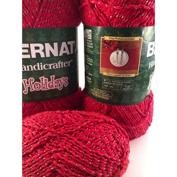 LOT OF 2 Skeins: Bernat Handicrafter Holidays 2% Metalic Thread. 470 yards. RED. - Picture 3 of 3